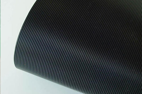 黑色直条纹输送带